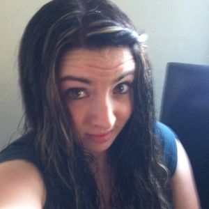 Meet your Posher, Sara