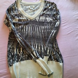 Billabong long sleeve sweater