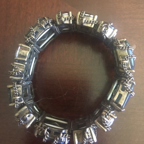 NOT  FOR SALE Stretch smokey topaz STONE bracelet - Picture 2 of 2