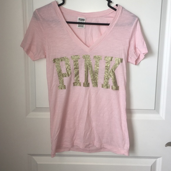 FOUR VICTORIA'S SECRET PINK T SHIRTS