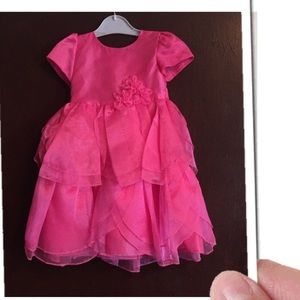 Diva Behavior Fuchsia Formal Dress.