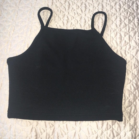 black ribbed crop top