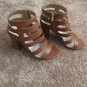 Sam Edelman brown heels 8.5