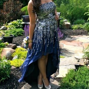 Sherri Hill prom dress