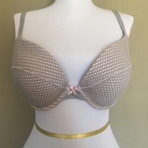Victoria's Secret Pushup Bra