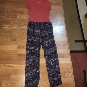 Boho Chic Pants with t-shirt outfit