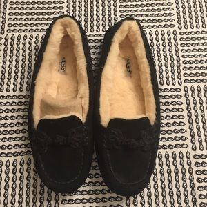 SUKI UGG Slippers