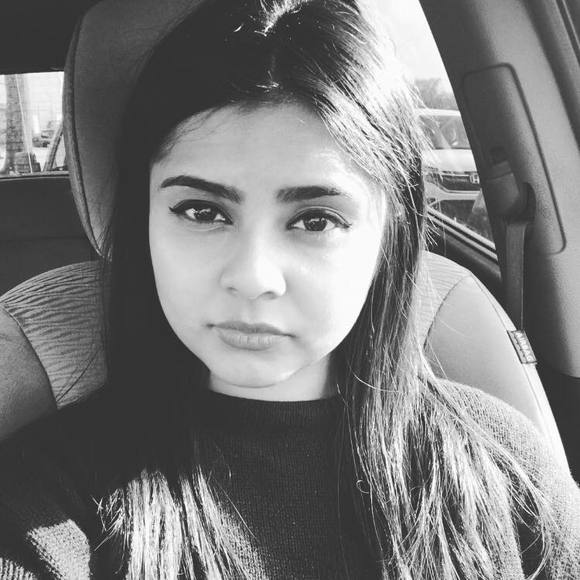 Meet your Posher, Ricka