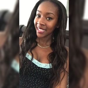 Meet your Posher, Mickeya
