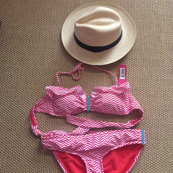 Chevron bikini top - Picture 2 of 2