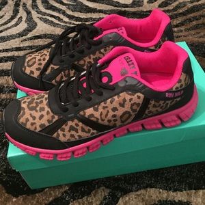 NIB crazy train sneakers