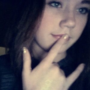 Meet your Posher, Hailey