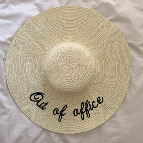 Oversized Floppy Hat