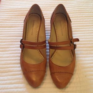 Adrienne Vittadini Mary Jane brown dress shoes