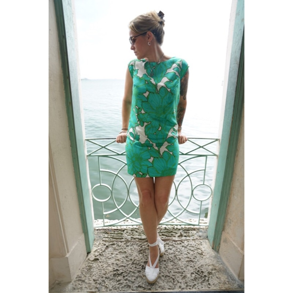 The Limited Shift Dress. SP