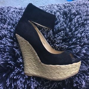 🔺Charlotte Russe🔺 Spadrile Wedges