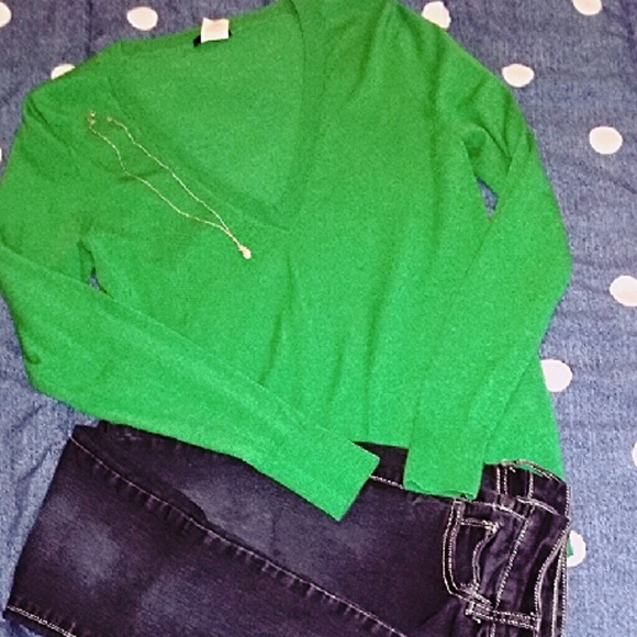 J. CREW | V- neck sweater