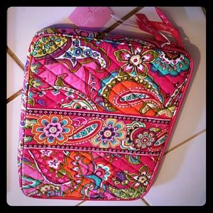 Vera Bradley laptop case in 'Pink Swirls'
