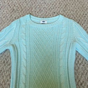 Old navy cable sweater