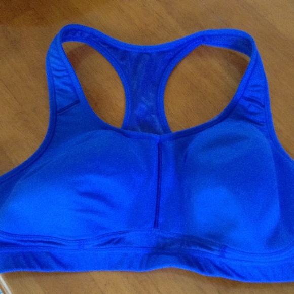 Athleta sports bra  size 38C EUC