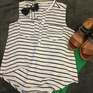 F21 Striped Sleeveless Blouse