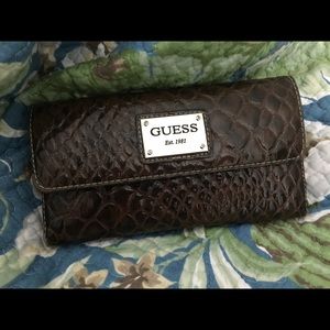 Guess Wallet