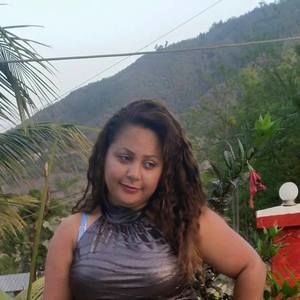 Meet your Posher, Jensy