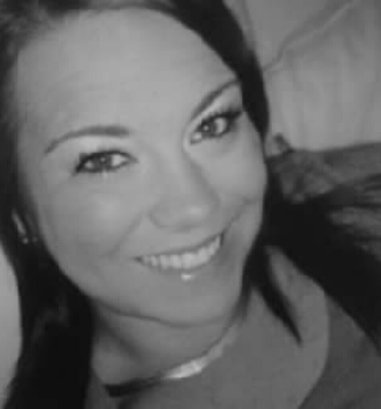 Meet your Posher, Tracey - Picture 1 of 2