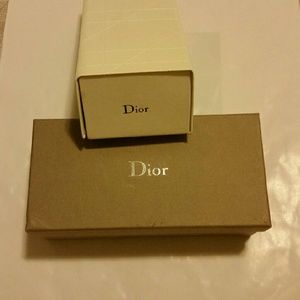 Meet your Posher, Beatriz