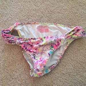 Splatter paint print swim bottom