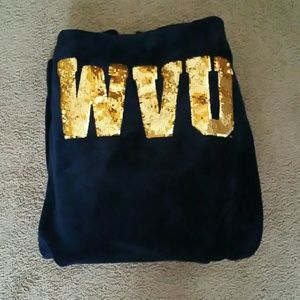 VS Pink WVU Robe size x-small