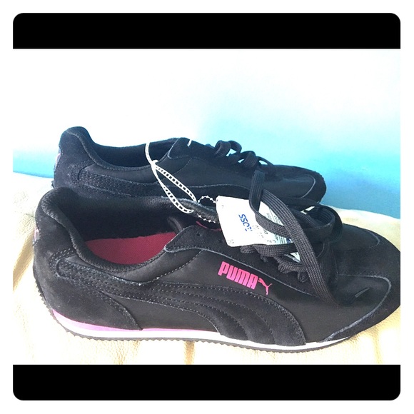 NWT Puma Running Shoes Size 10