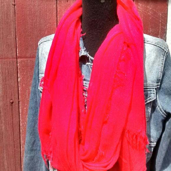 Accessories - Red Scarf