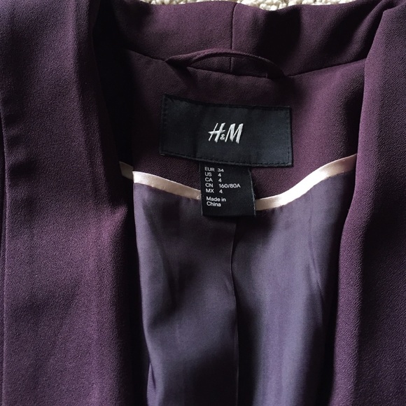 H&M Jackets & Coats - Plum Boyfriend Blazer H&M Jackets & Coats - Plum Boyfriend Blazer