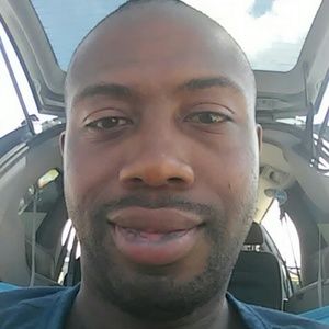 Meet your Posher, Derrick