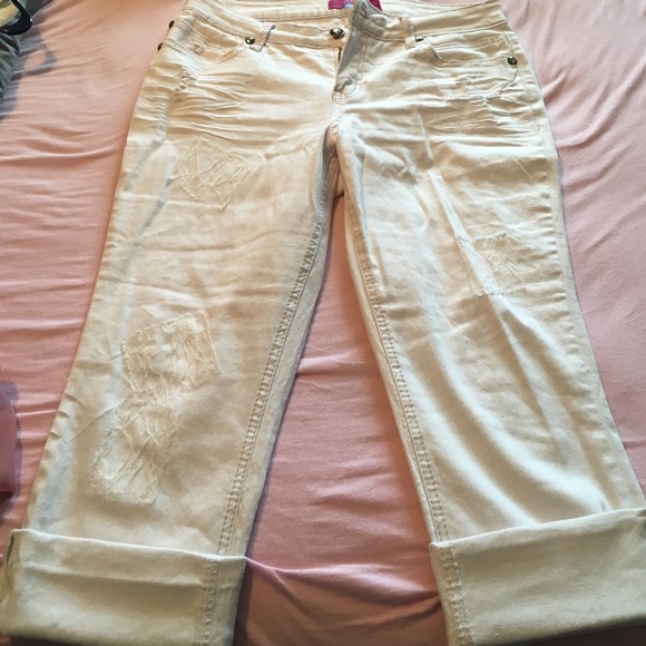 White Capri with lace and rhinestones