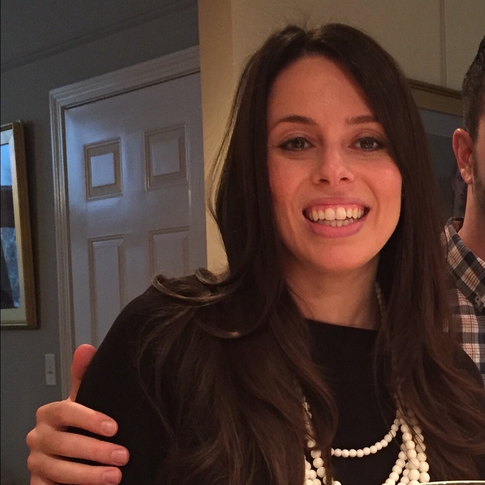 Meet your Posher, Jeannine