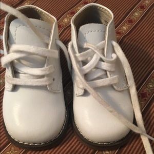 Baby walking shoes
