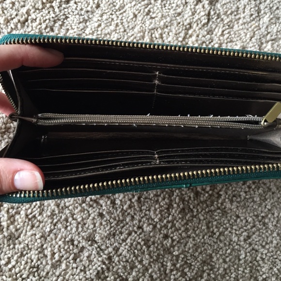 Fossil Bags - Fossil green leather wallet Fossil Bags - Fossil green leather wallet