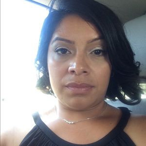 Meet your Posher, Celia