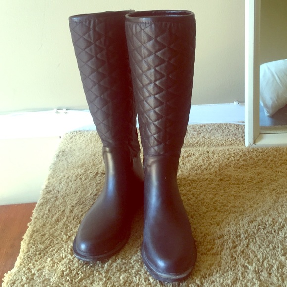 Zara classic rain boots