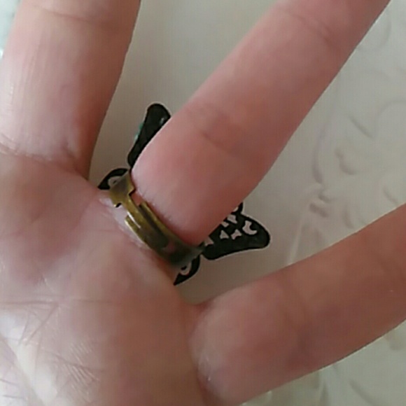 Butterfly Rose Ring - Picture 4 of 4