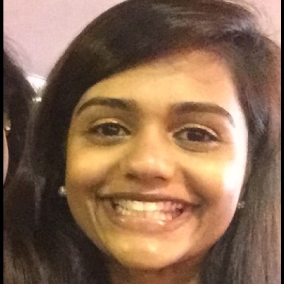 Meet your Posher, Dipti