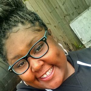 Meet your Posher, Lexi