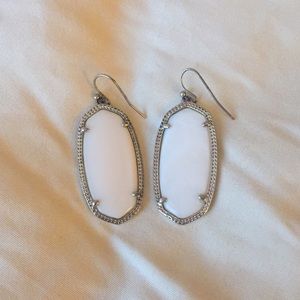 Kendra Scott Elle earrings- White
