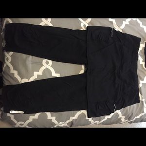 Athleta Acceleration Capri Skirt 2&1
