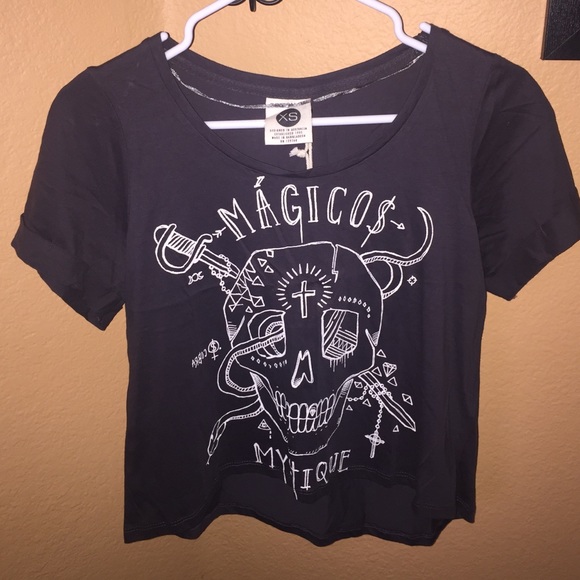 Crop top