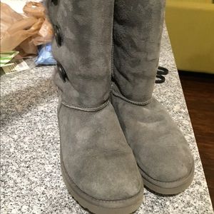 Additional pictures of Uggs