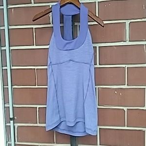 Lululemon scoop lululemon tank