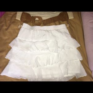 Beautiful layered skirt! *WITH BELT*